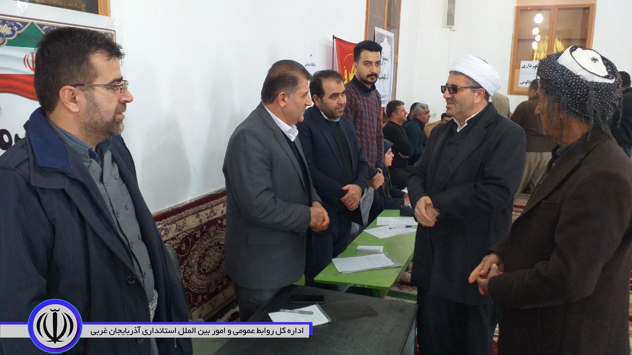 میز ارتباطات مردمی در نماز جمعه شهر نالوس