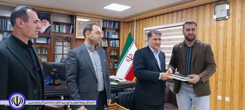 نشست تجلیل و قدردانی سید علی ترابی فرماندار شهرستان اشنویه و رئیس اداره منابع طبیعی و آبخیزداری اشنویه از خبرنگاران و اصحاب رسانه