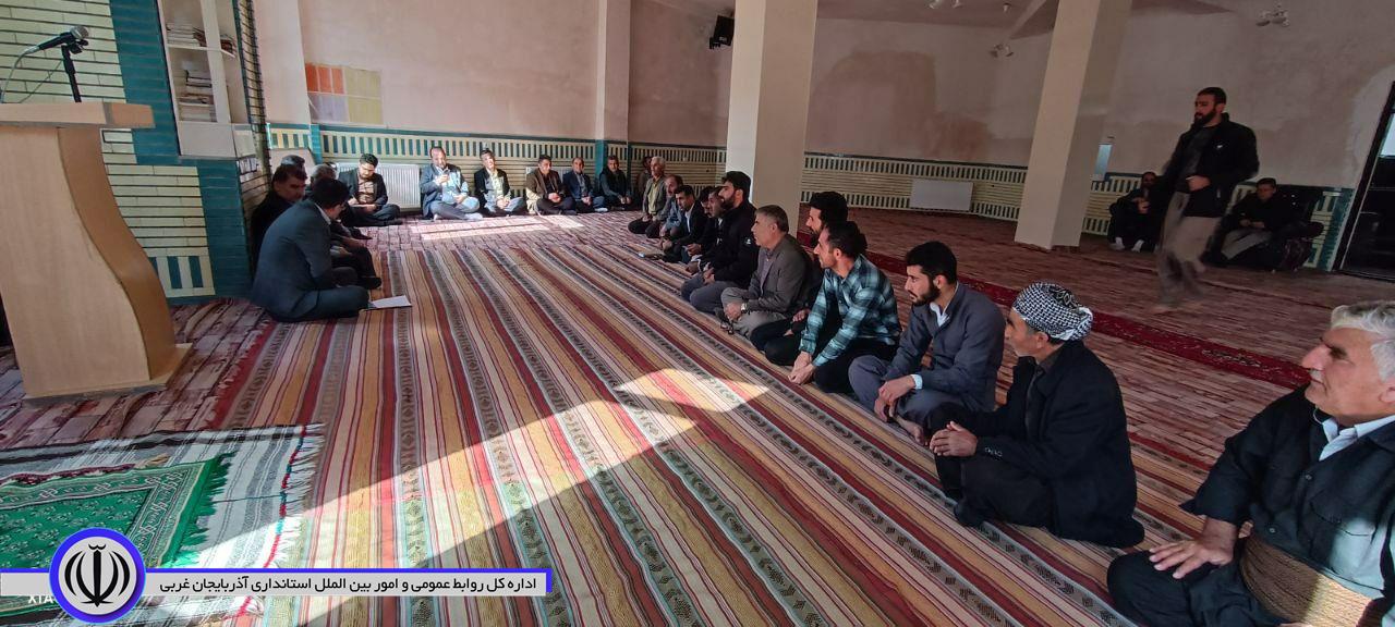 بازدید فرماندار از روستای دورود