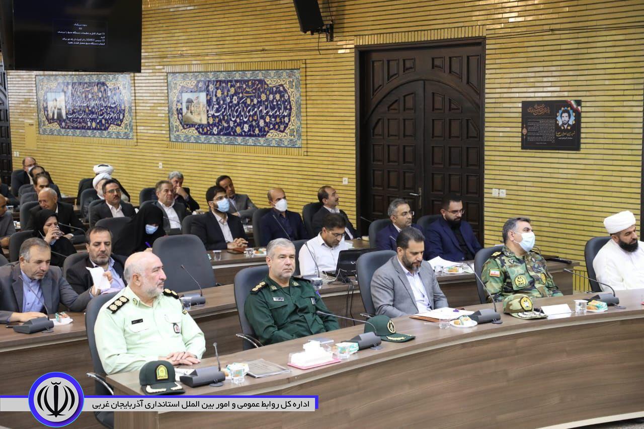 آلبوم تصویری / برگزاری جلسه شورای اداری استان به ریاست استاندار آذربایجان‌غربی