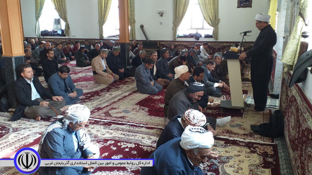 حضور فرماندار اشنویه در آیین عبادی سیاسی نماز جمعه نالوس