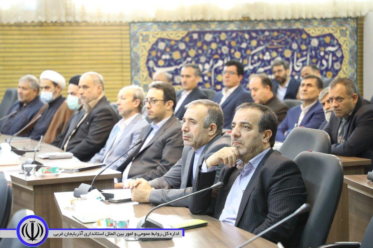 آلبوم تصویری / برگزاری جلسه شورای اداری استان به ریاست استاندار آذربایجان‌غربی